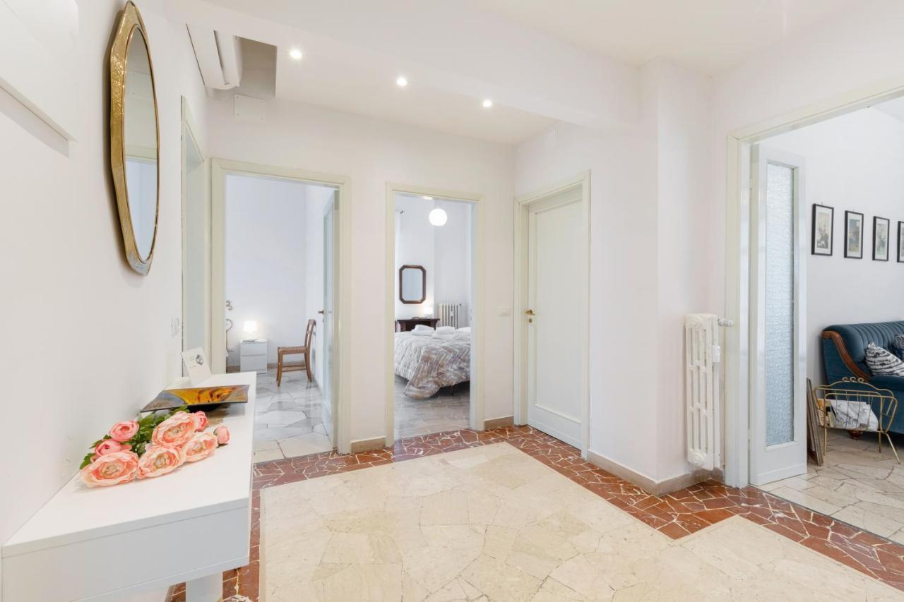 Il Salotto Blu - Appartamento Con Parcheggio Φλωρεντία Εξωτερικό φωτογραφία